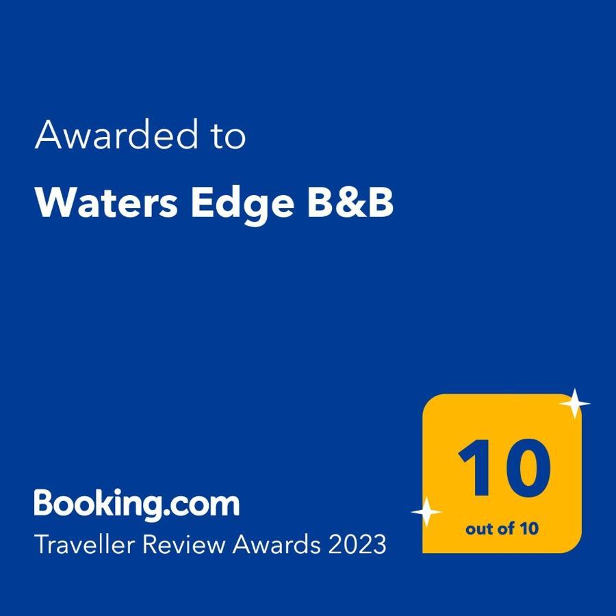 Waters Edge B&B Whitianga Esterno foto